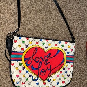 A small cross body bag